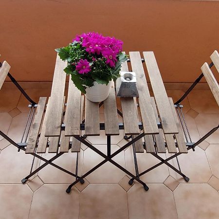 San Lorenzo Accomodation Рим Екстериор снимка