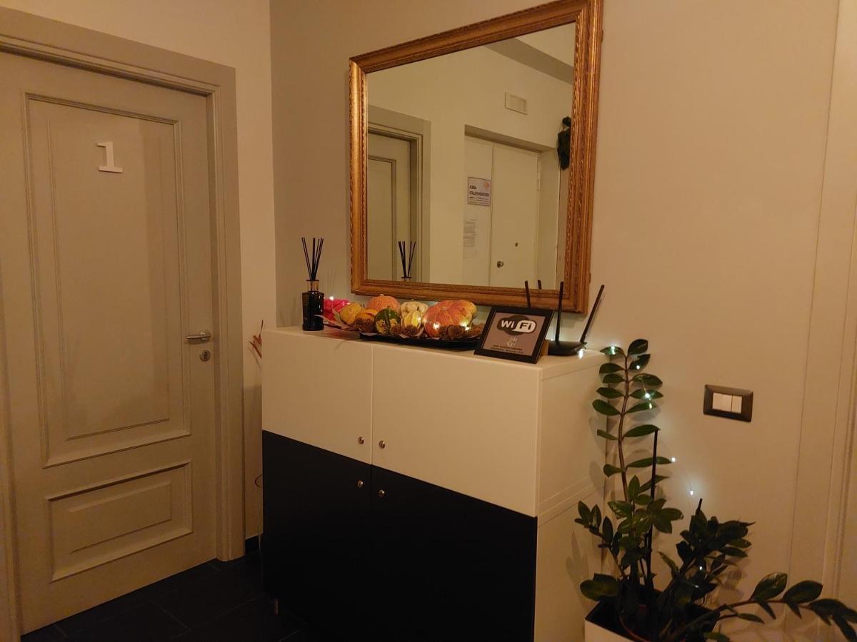 San Lorenzo Accomodation Рим Екстериор снимка
